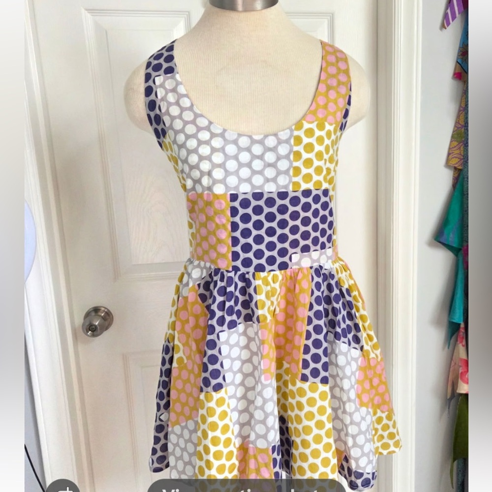Polka Dot Open-Back Summer Dress in Navy, Yellow & Pink medium - Picture 4 of 6